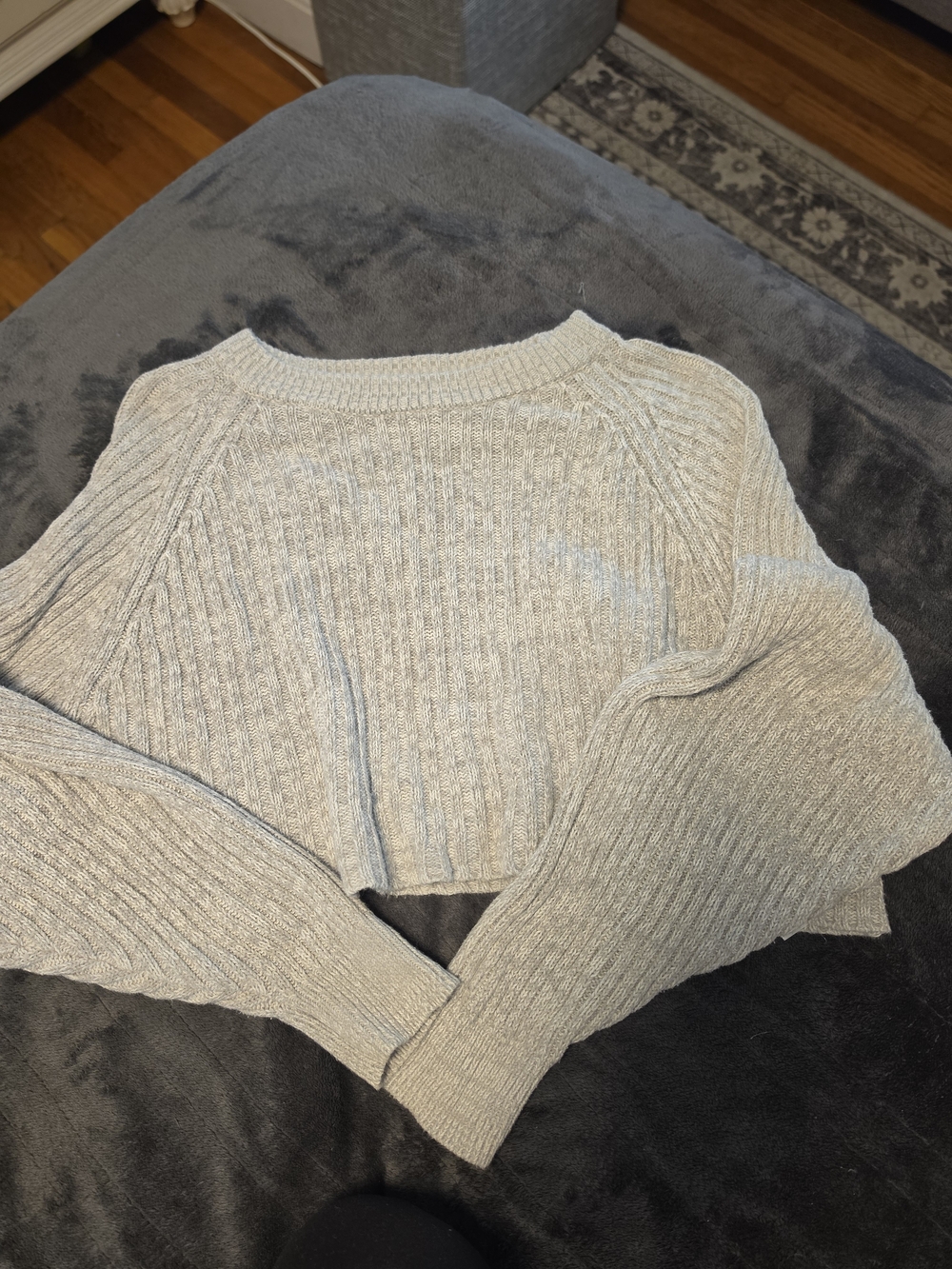 Aeropostale Light Gray Ribbed Cropped Sweater